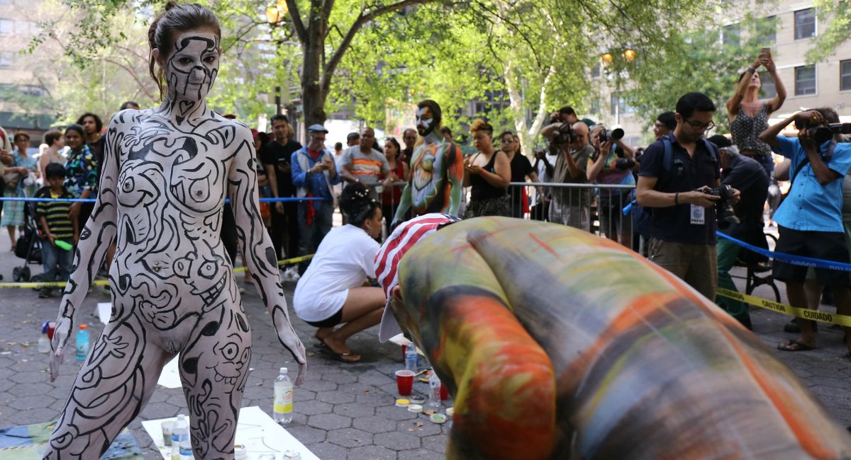 Nsfw Photos 100 Fully Naked People Get Bodies Painted