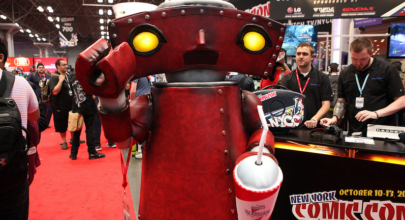 Photos Ny Comic Con 2013 Kicks Off With Wonderfully Weird -6710