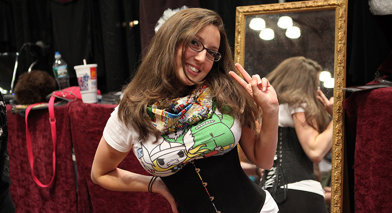 Photos Ny Comic Con 2013 Kicks Off With Wonderfully Weird -4460
