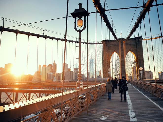 Nyc Launches Public Contest To Redesign Infamously Overcrowded Brooklyn Bridge Walkway Gothamist