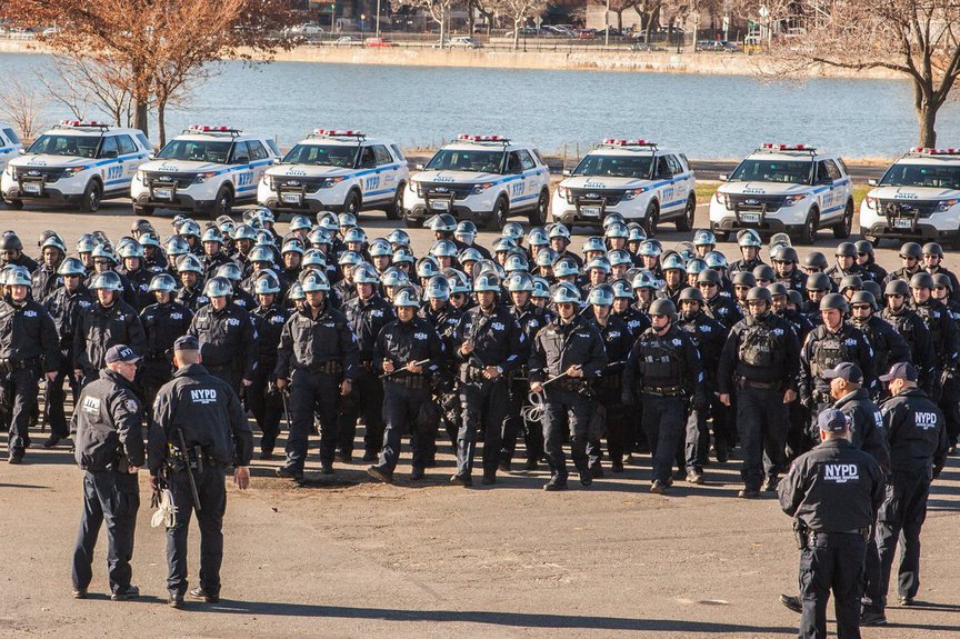 Members of the newly-built Strategic Response Group conducting drills on Randall's Island in late 2015