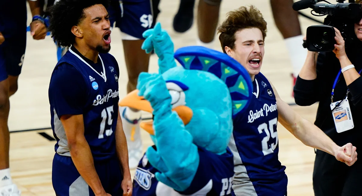 Extra Extra: The St. Peter’s Peacocks are missing March Madness