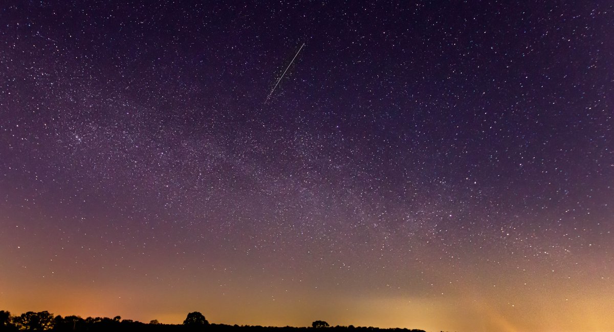 The famous Lyrids meteor shower returns this weekend to appear annually in New York City, NJ