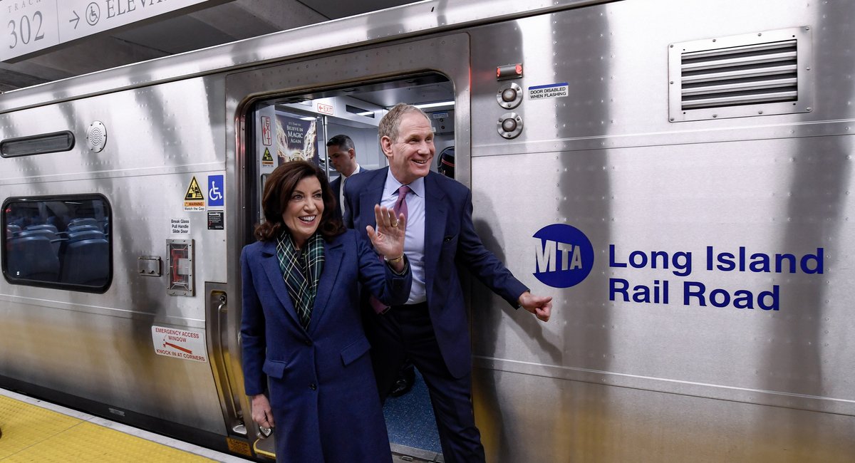 De MTA plant nieuwe kortingen op LIRR- en Metro-North-reizen binnen New York City