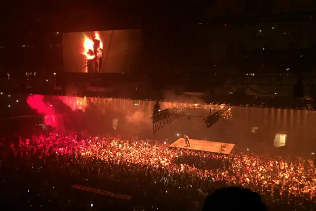 Close Encounters With Yeezus: Kanye West Rides His Hoverboard Spaceship  Into MSG - Gothamist